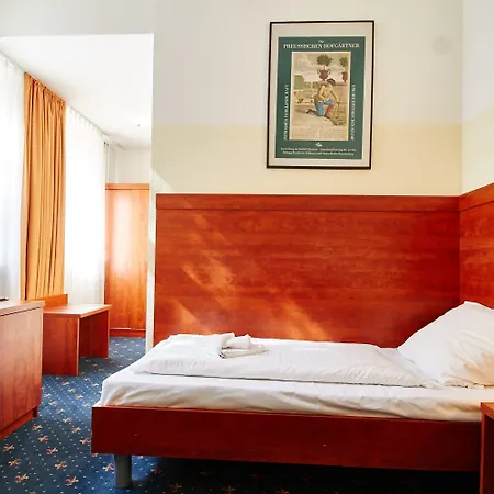 Europa Hotell 3*